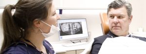 Zahnarztpraxis Berlin Buckow - Behandlung